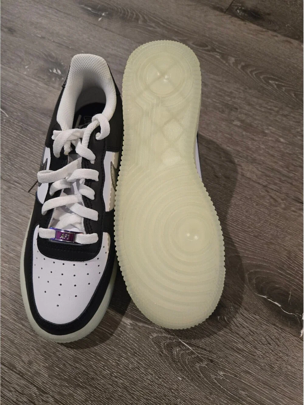 Nike Air Force 1 LV8 Year of Dragon FZ5529-103 6.5Y New No Box